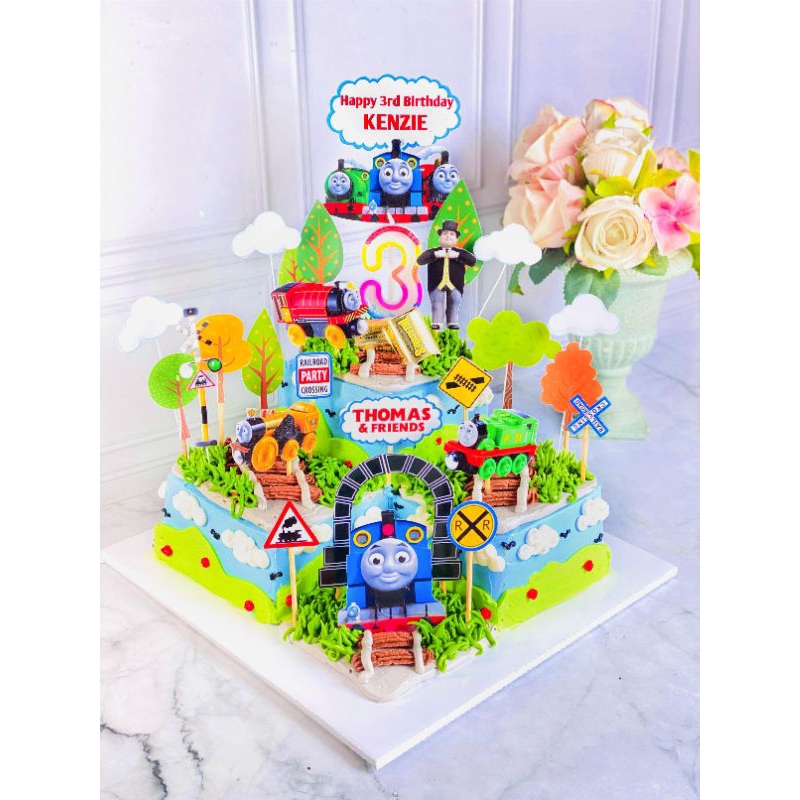 

Kue ulang tahun anak birthday Thomas and Friends topper cake
