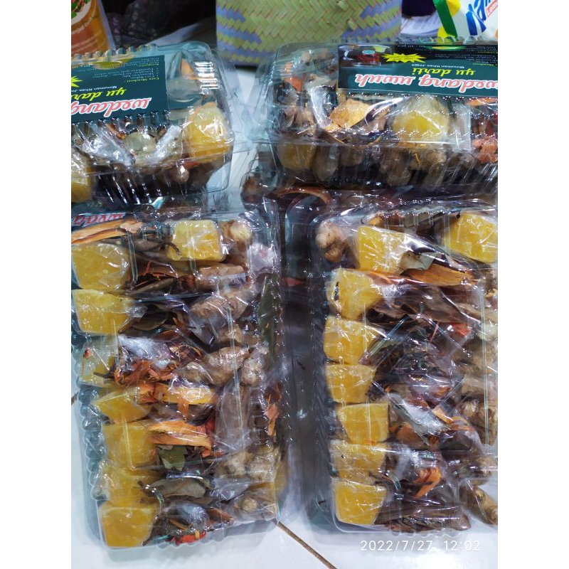 

Wedang Uwuh