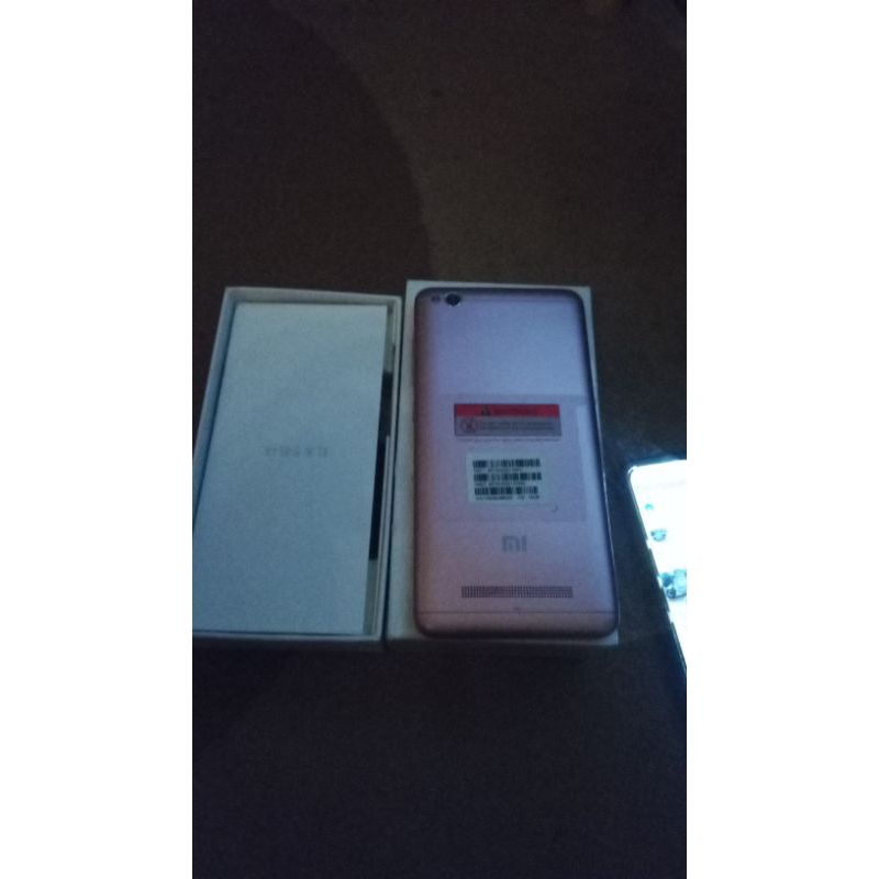 Xaomi redmi 4a ram 2gb  16gb/32gb 4GLTE baru gransi