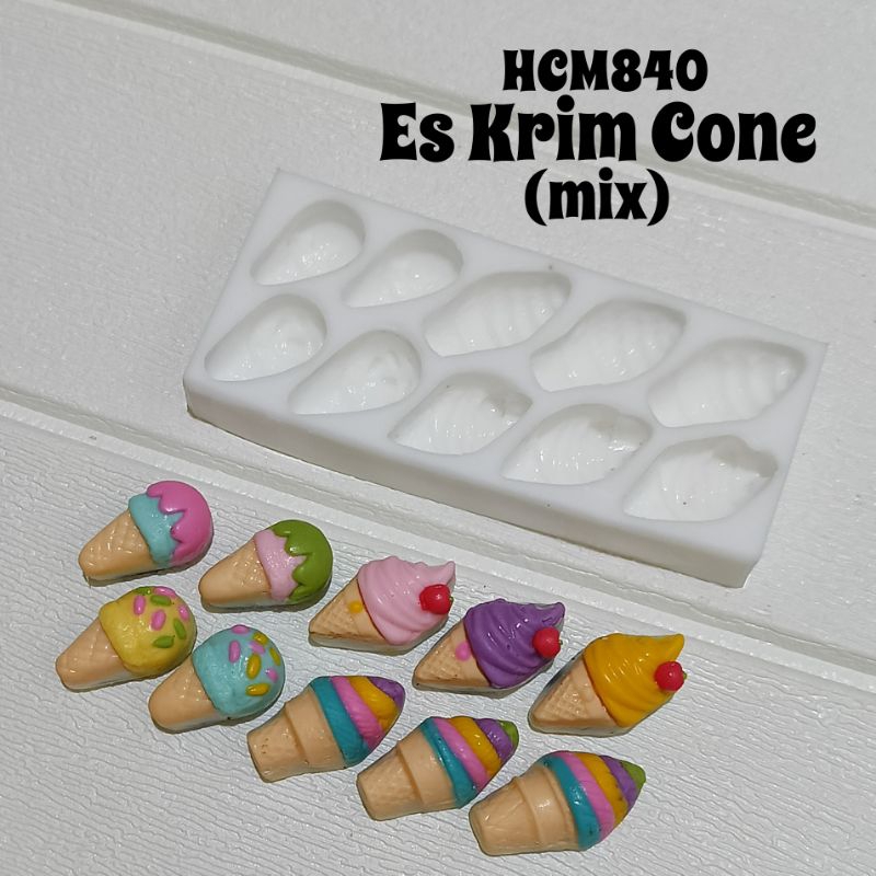 HCM840 Cetakan cokelat 'Es krim cone' | Fiinadechoco