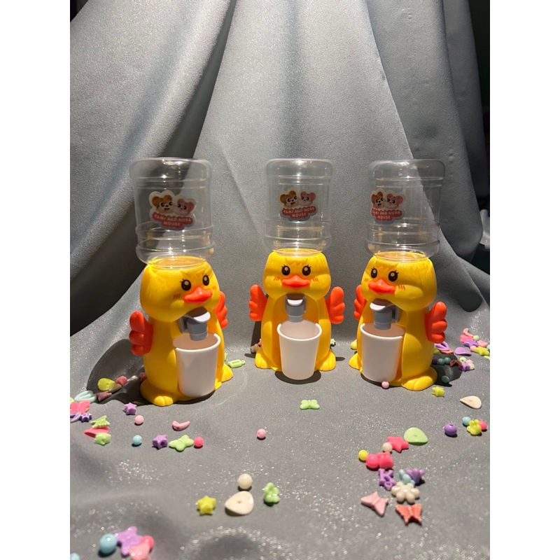 Mainan Edukasi Anak “Dispenser Air Galon Bebek Mini Portable”