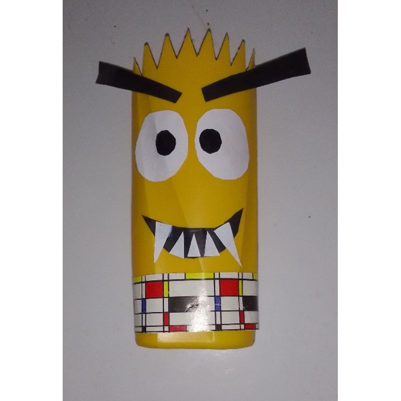 

Tempat Pensil