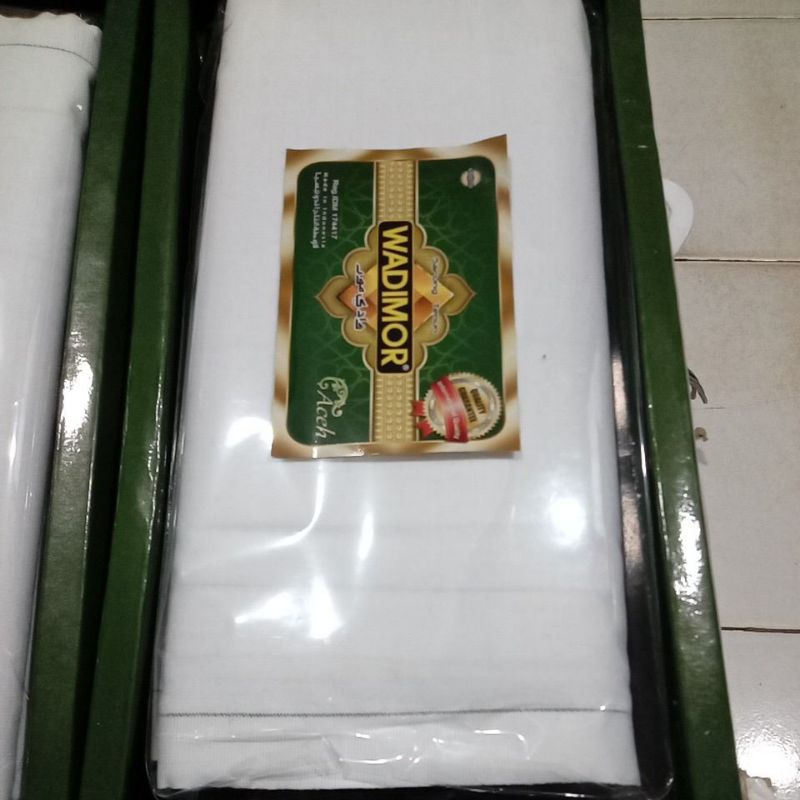 Sarung Wadimor Putih,sarung wadimor putih polos,
