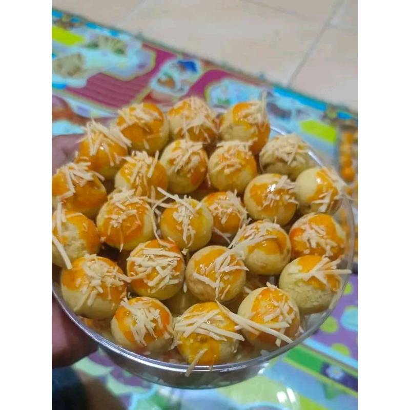 

Nastar ori toping keju