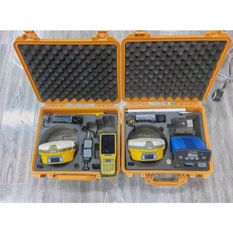 Gps Geodetik Hi Target V60 Bekas lengkap satu set Hi-Target V60 Second