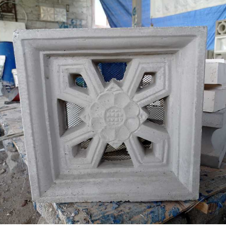 Cetakan Loster Beton Minimalis Motif Bunga Tombak Ukuran 25x25 tebal 10cm