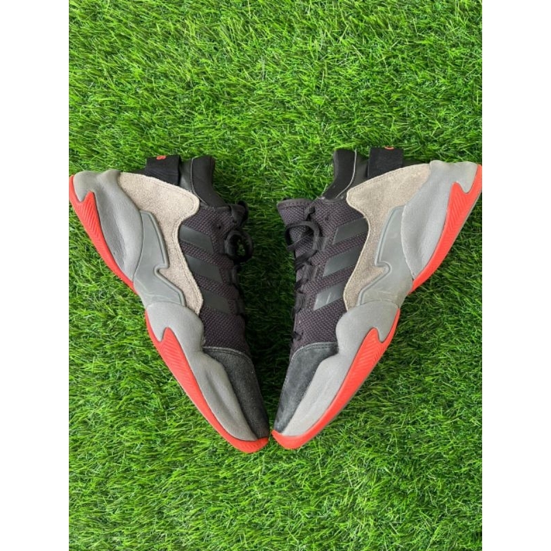 Sepatu Basket Adidas Streetcheck mid Second