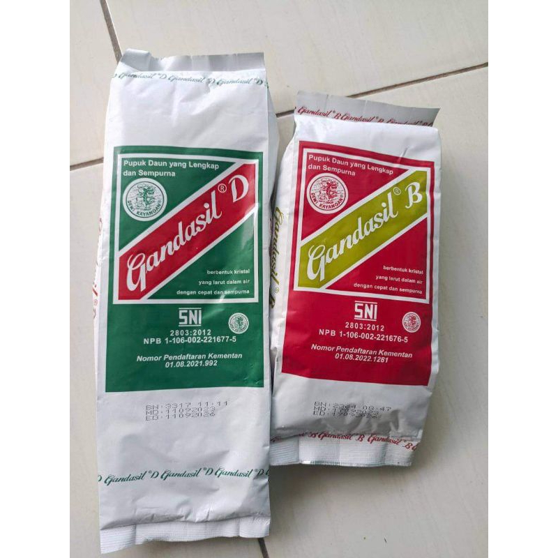 pupuk buah dan pupuk daun gandasil