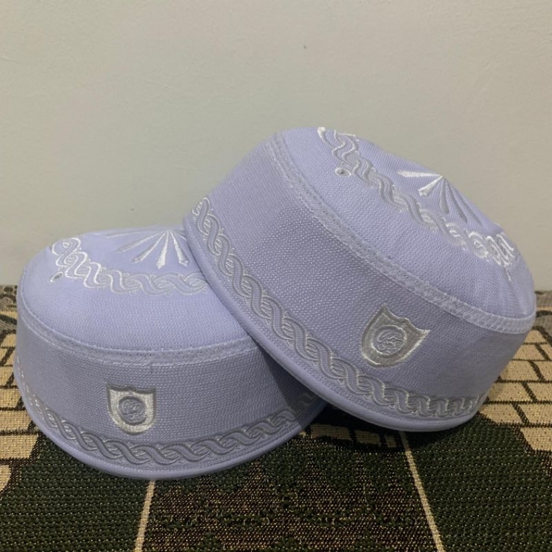 Peci Malaysia Putih Polos Motif Batik