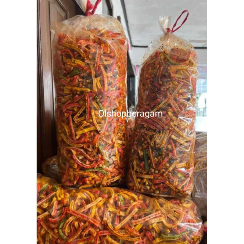 

Kerupuk seblak beton extra pedas daun jeruk 1kg(1000g)