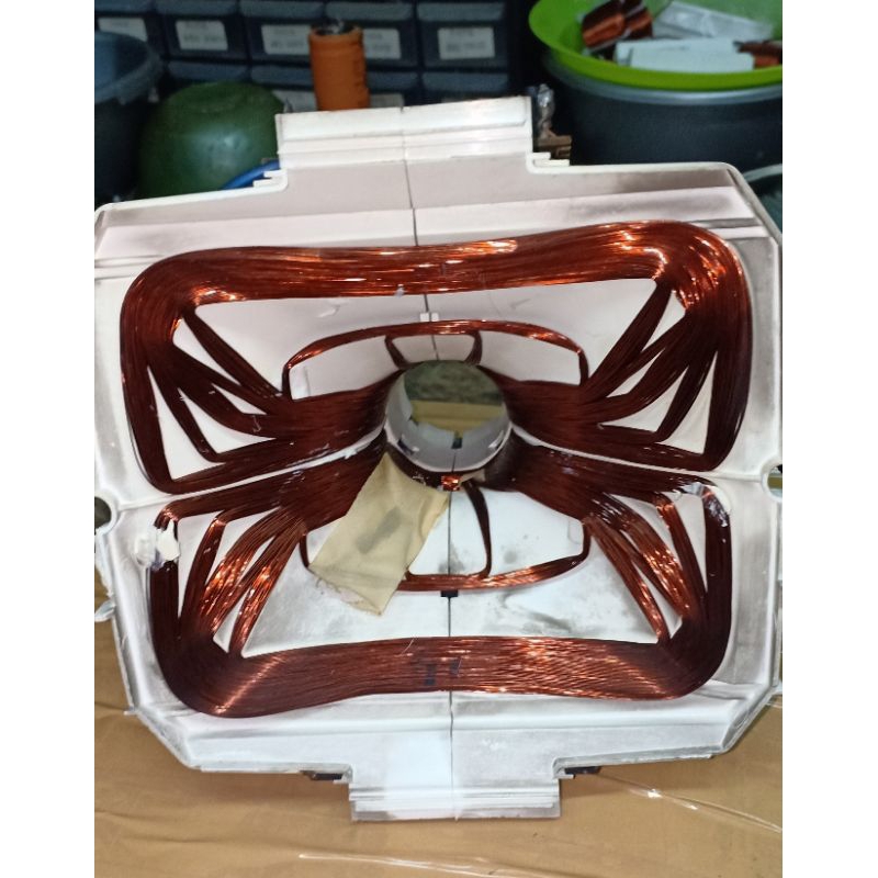 yoke defleksi tv Polytron slim EW 21inch cabutan