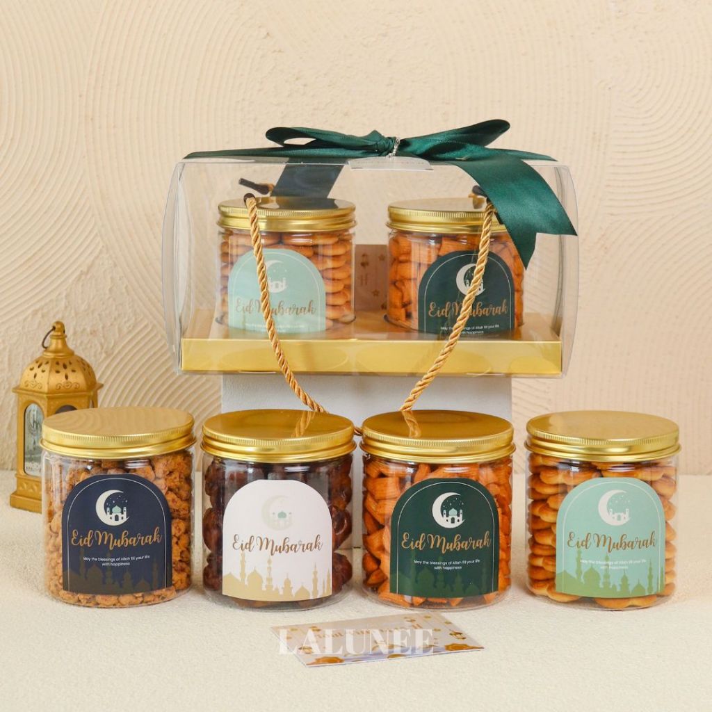 

Hampers Lebaran Idul Fitri Box Mika isi 2 Jar Kue Kering - Parcel Souvenir Hadiah Eid Mubarak