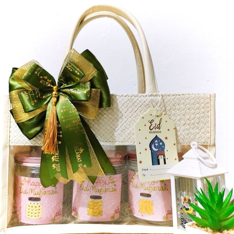 

TAS HAMPERS (TIDAK TERMASUK KUE KERING)