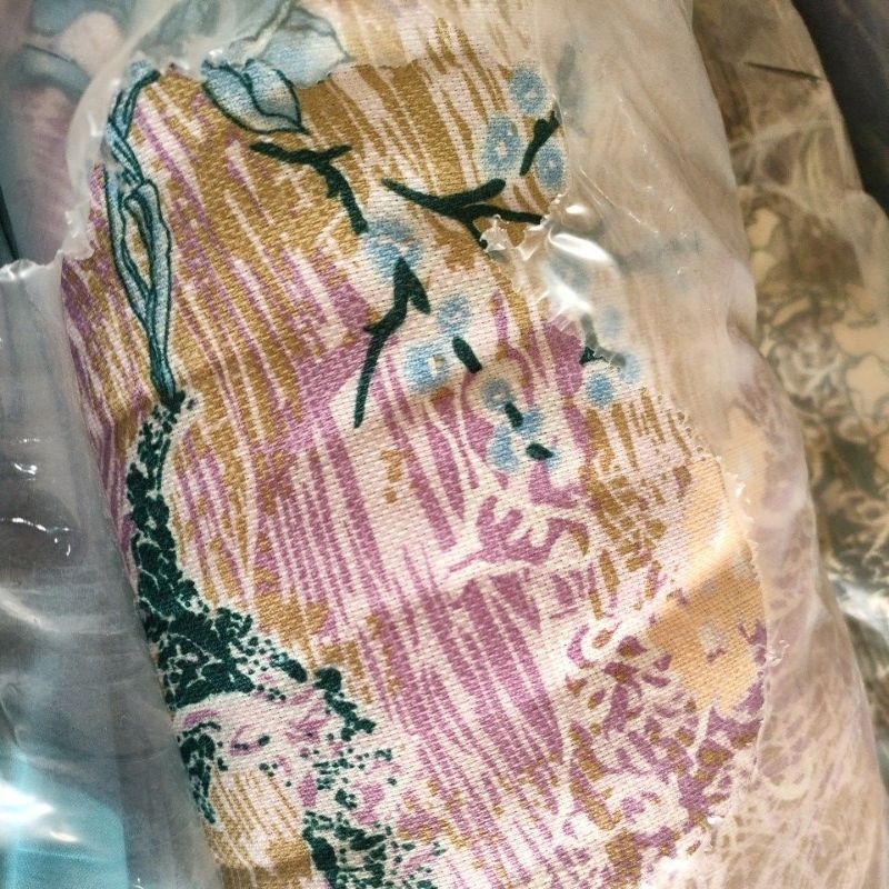 KAIN KILOAN KATUN RAMI MOTIF BUNGA TEBAL LEMBUT BERSERAT