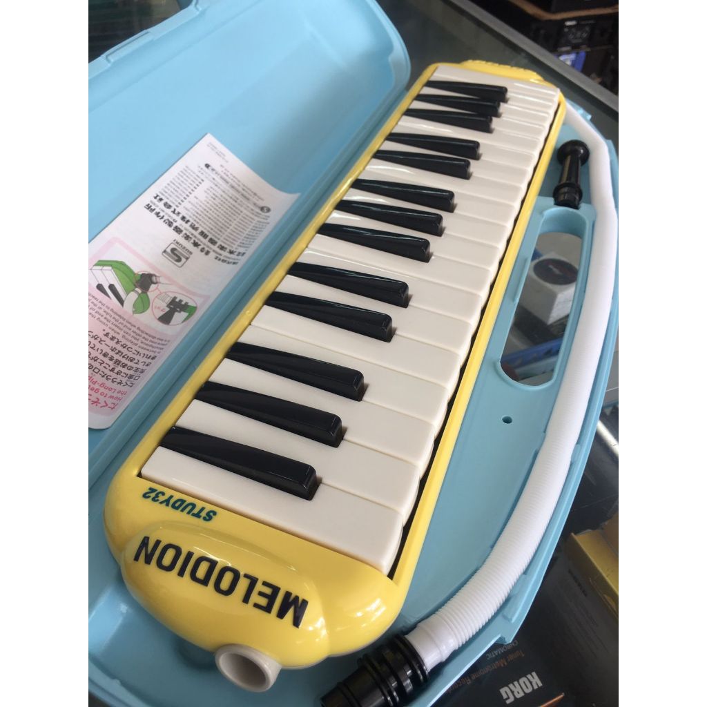 PIANIKA SUZUKI MELODION 32 (STUDY 32) PINK YELLOW