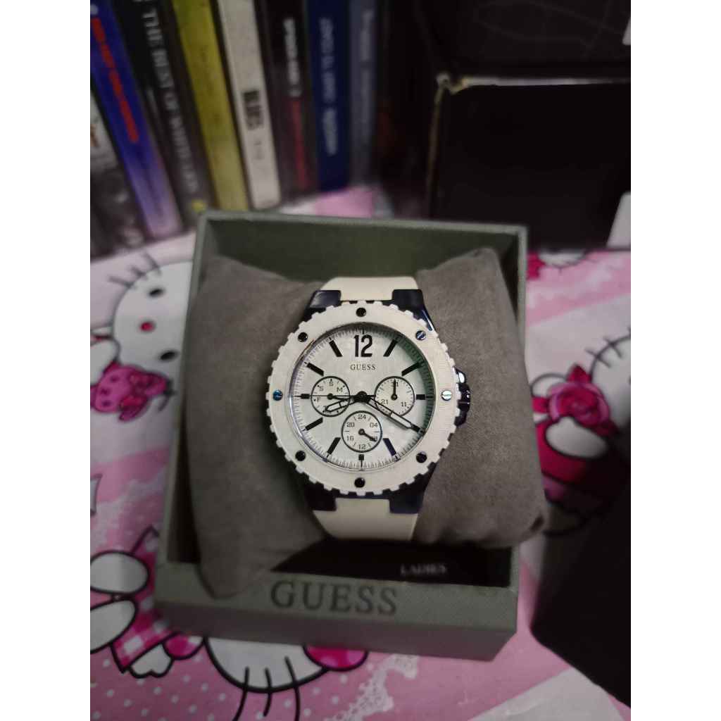 Jam Tangan Wanita Guess Original W0149L6 Strap Rubber