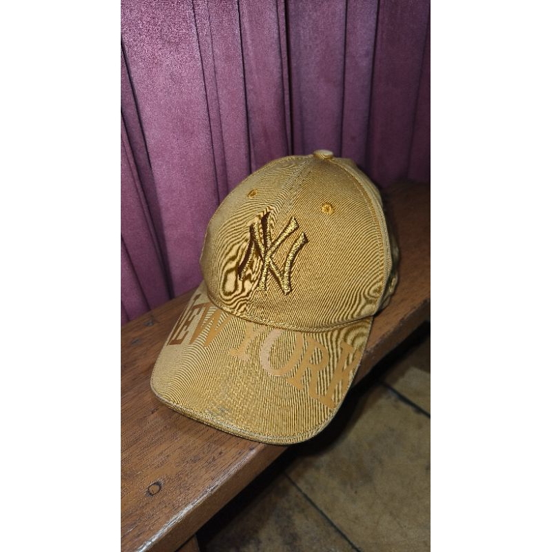 Preloved topi New york MLB