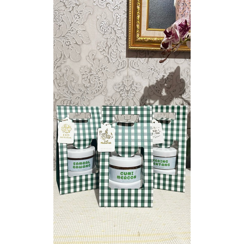 

SAMBAL MARKET - HAMPERS LEBARAN