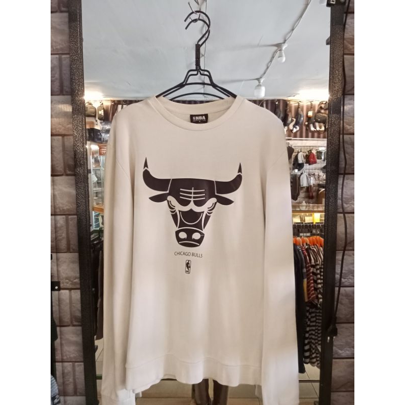 Chicago Bulls Crewneck Sweater Original Putih