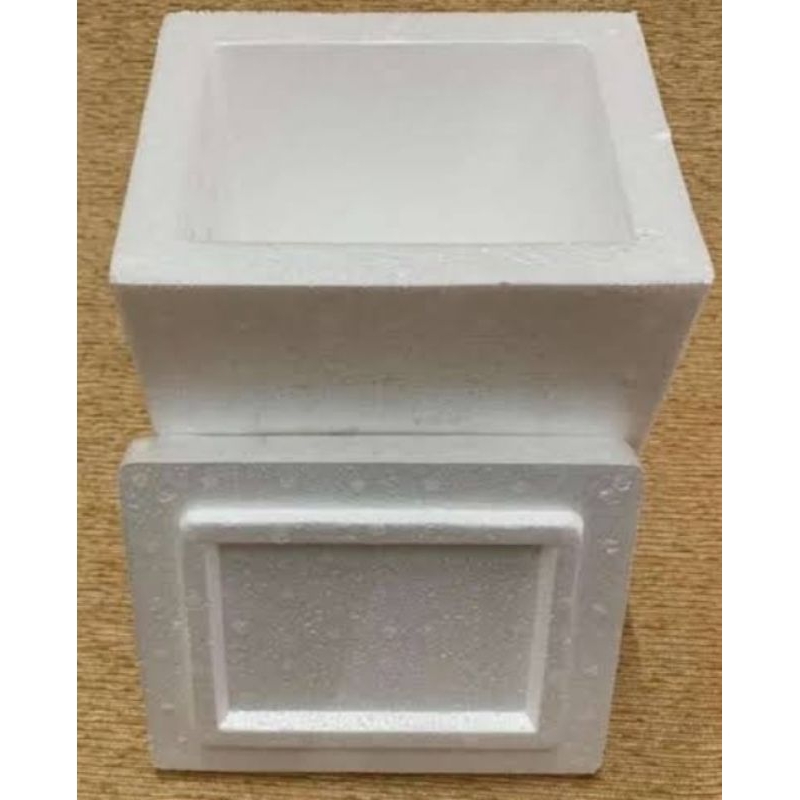 Styrofoam Box Es Kecil (25 cm X 20 cm X 31 cm)