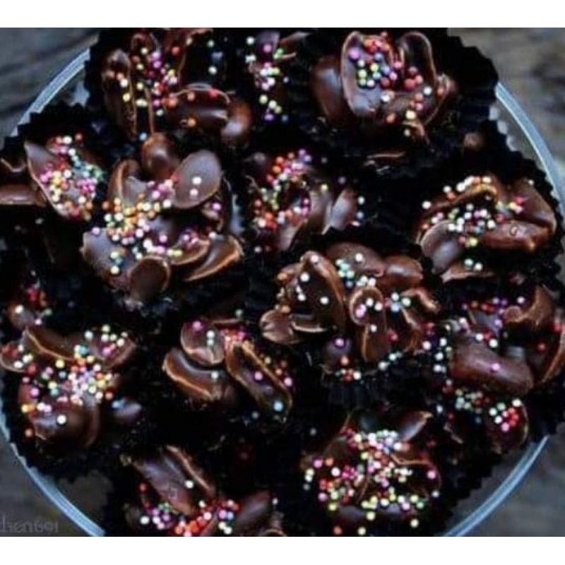 

coklat kacang