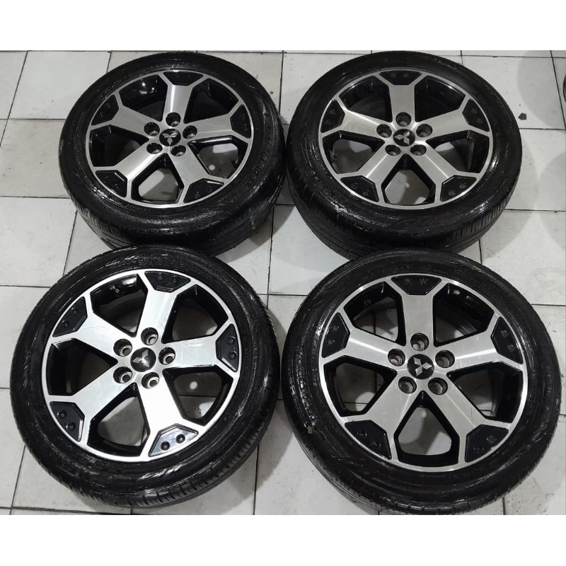 Velg pelek variasi mobil Second OEM mitsubishi Xpander R 17