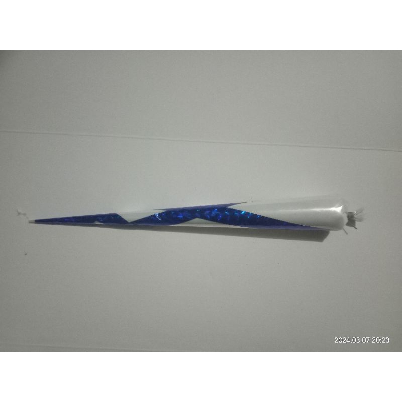 

pensil lem tulisan figura