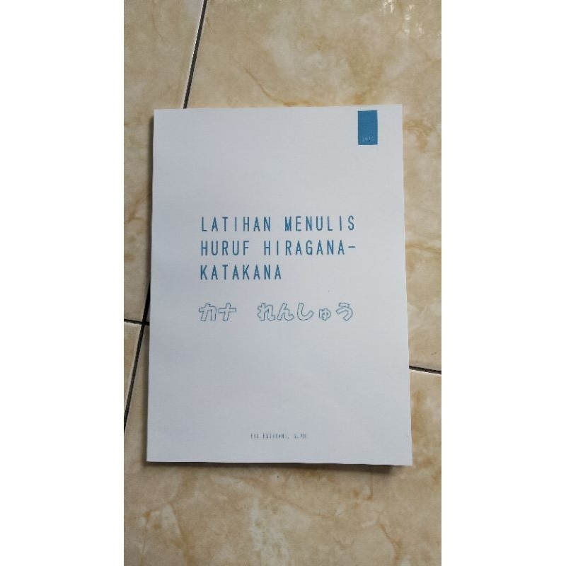 Buku Latihan Menulis Huruf Jepang (Hiragana - Katakana)