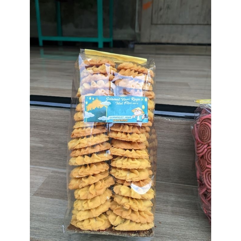 

kue mawaran/semprit bunga (home industri)