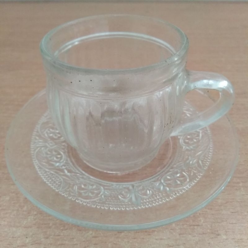 6 Pcs Cangkir dan Tatakan Kaca Beling Gelas Kecil Mungil 6 Cm Bening Gelombang Cantik Estetik