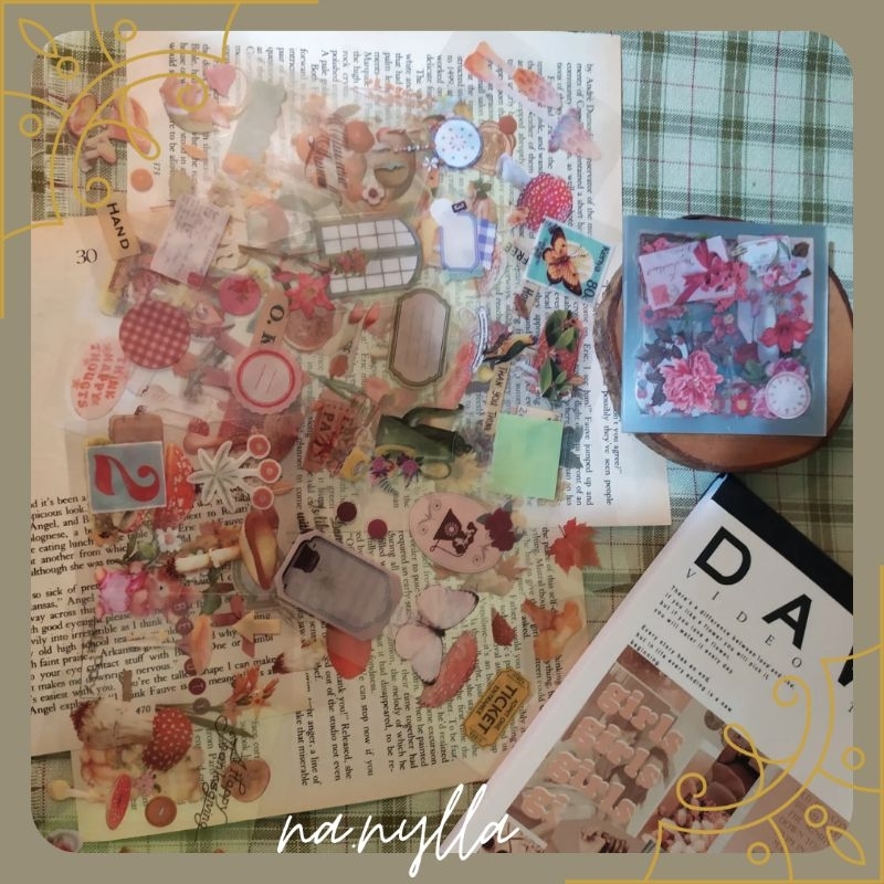 

4 Sheets Watercolor Plant Floral Pet Illustrated Sticker