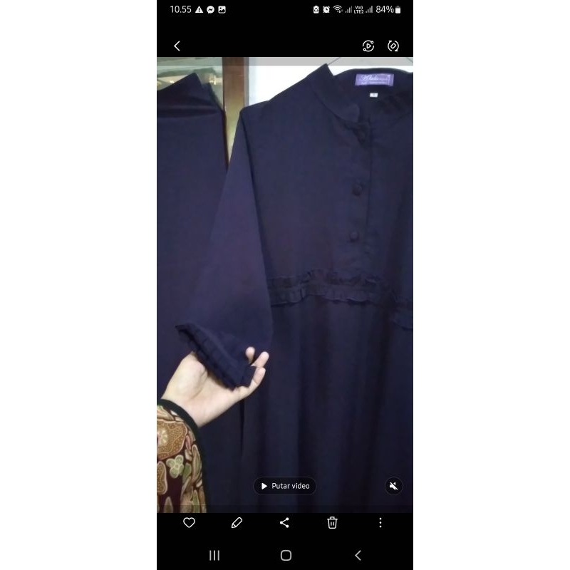 Set Gamis Preloved by Afada size S warna ungu tua dan hitam ada cadarnya
