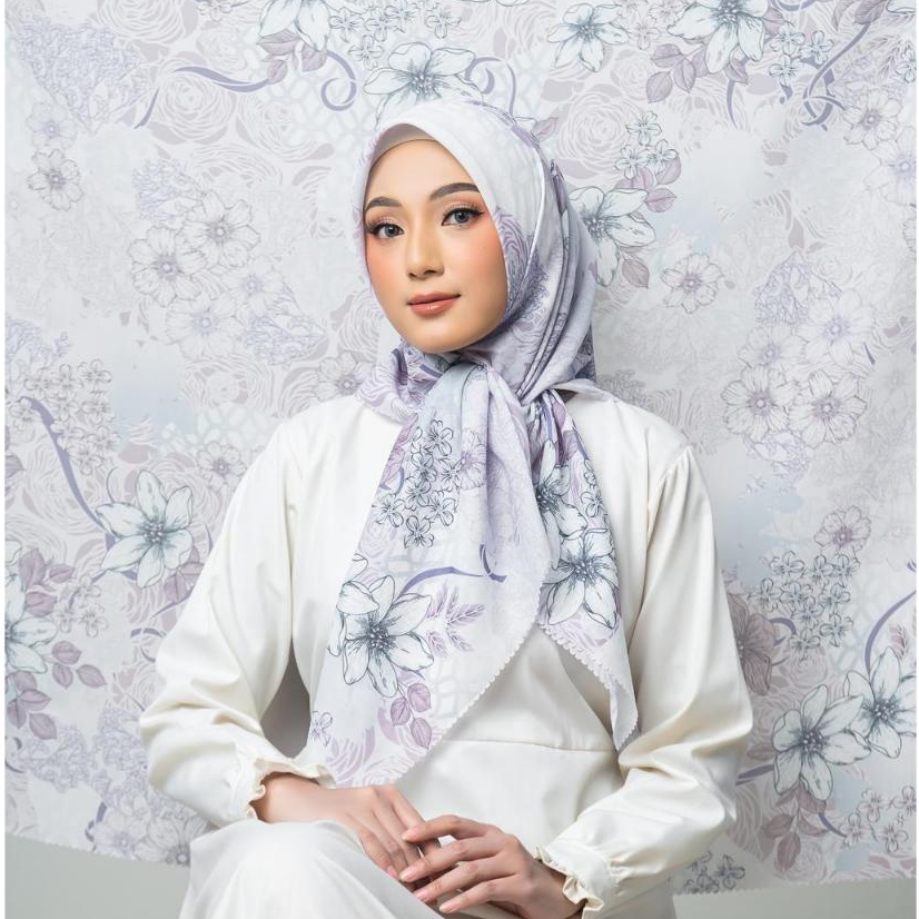 SHARAH Laser Cut Hijab Segi Empat Print Motif Saira Warna biru