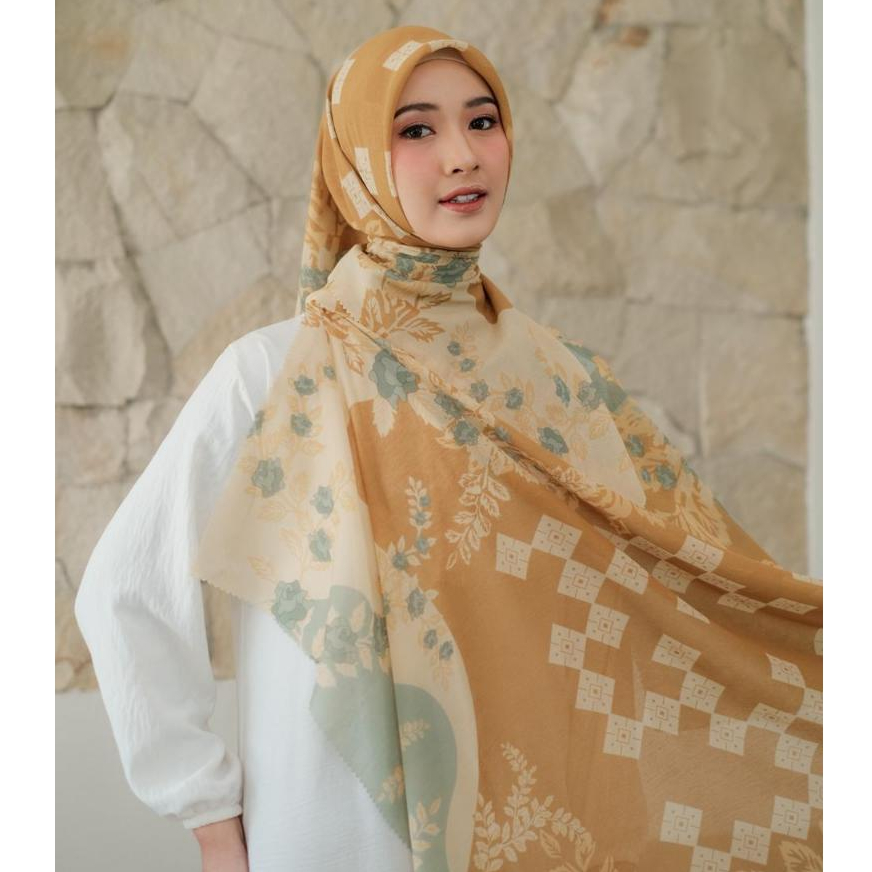 SHARAH Laser Cut Hijab Segi Empat Print Motif Cana Warna Hijau