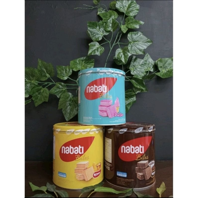 

NABATI WAFER 128 g rasa coklat keju pink lava