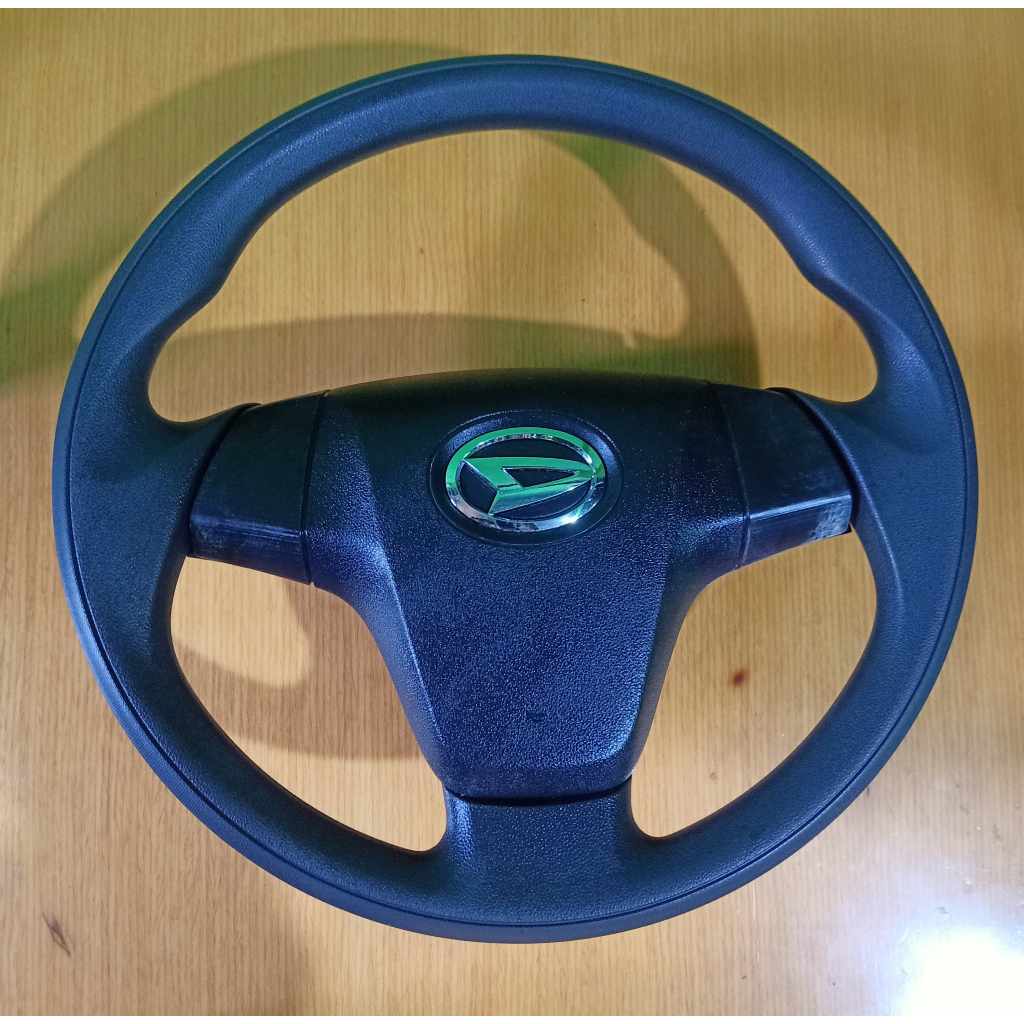 Stir Xenia Luxio 2012-2013 Satu Set