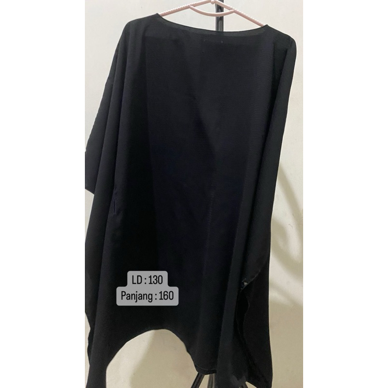 (PRELOVED) BAJU KELELAWAR