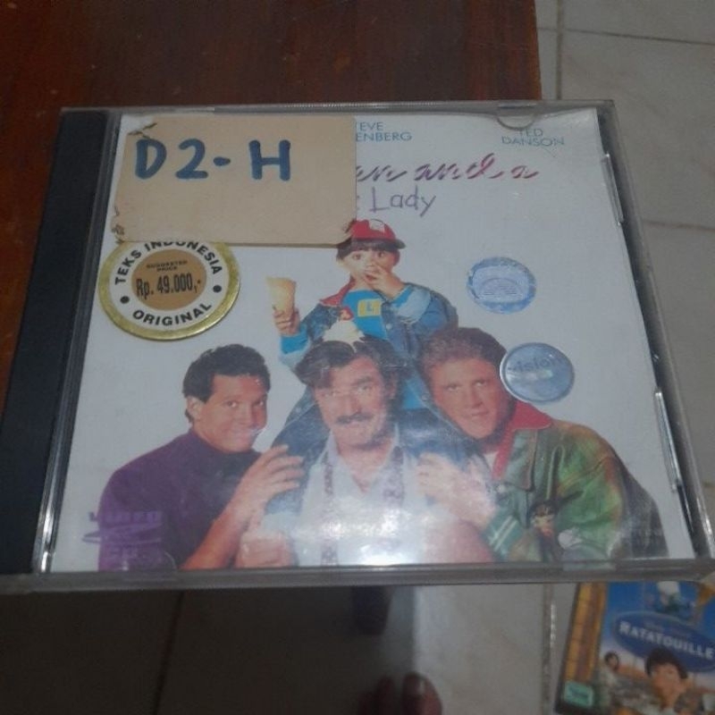 vcd original three man and little lady