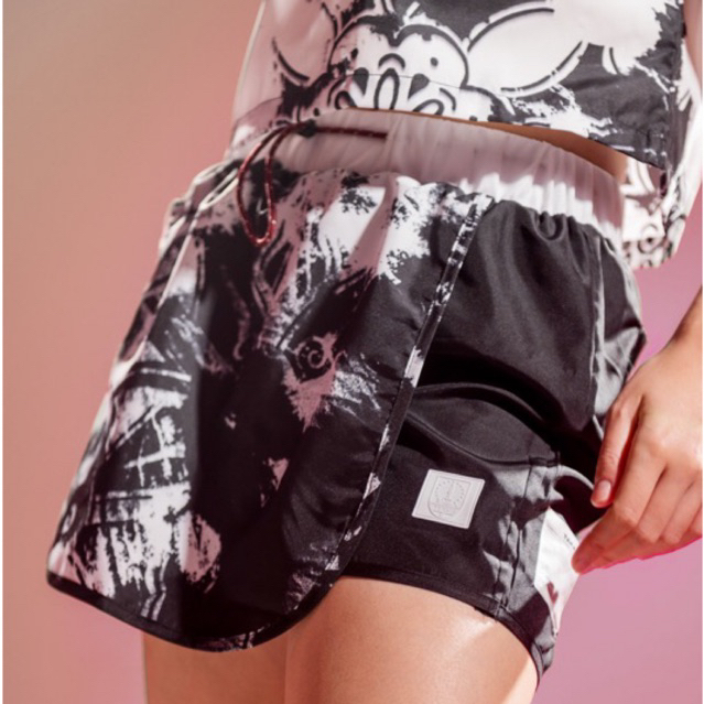 PERSIS X TAKA - BUGGY SHORT ABTRACT - BLACK