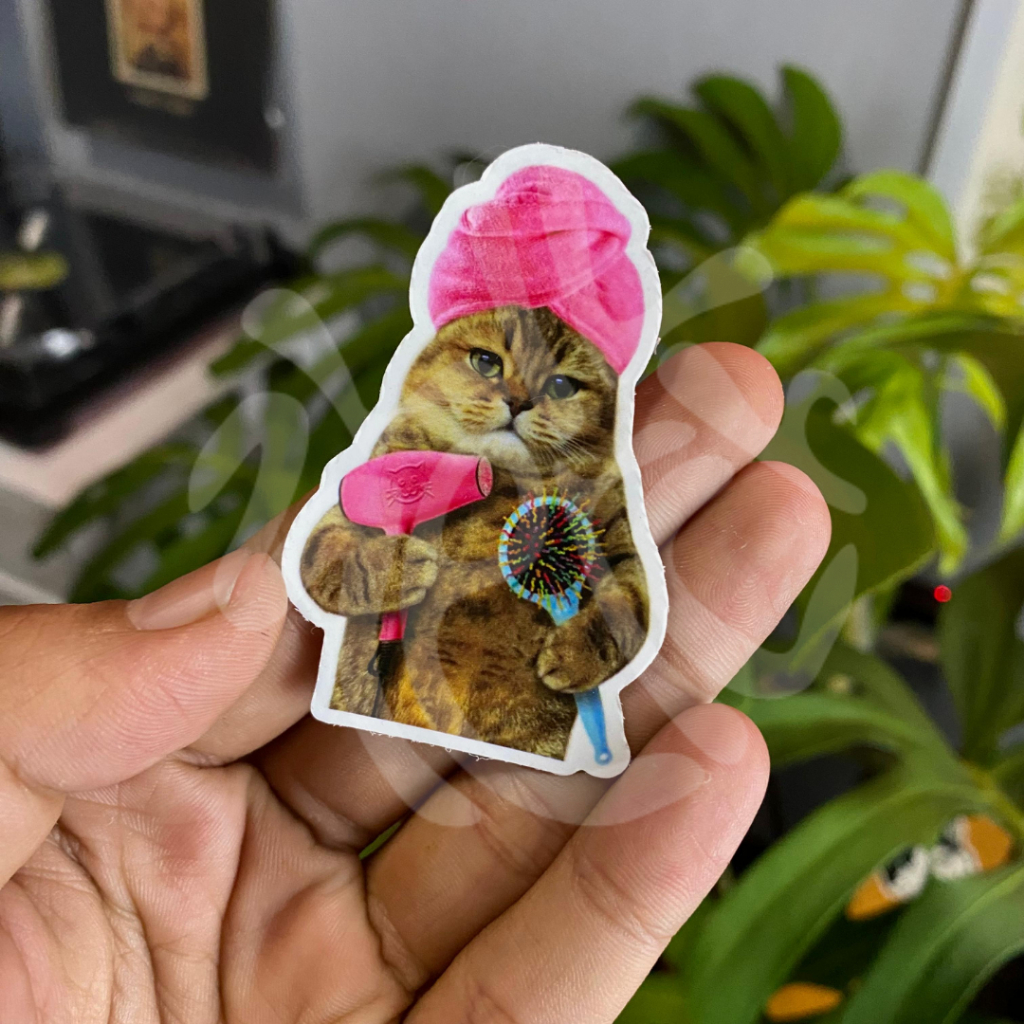 

stiker kucing / sticker aesthetic / sticker tumblr /stiker premium / stiker hp / stiker laptop / stiker helm / stiker tahan air