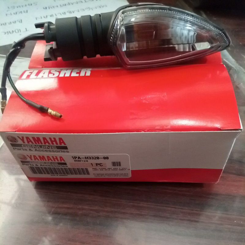 Lampu Sen Depan Kanan Vixion New (1PA-H3320-00)