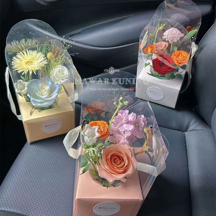 

[ 12 CM X 26 CM ] Korean Mika Flower Box / Kotak Kado
