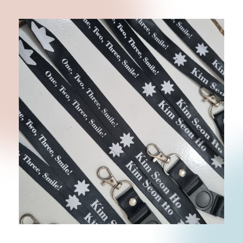 

KIM SEONHO LANYARD