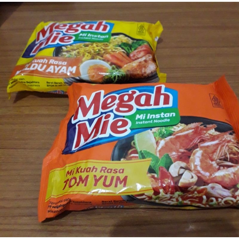 

Megah mie produksi dari kota Makassar