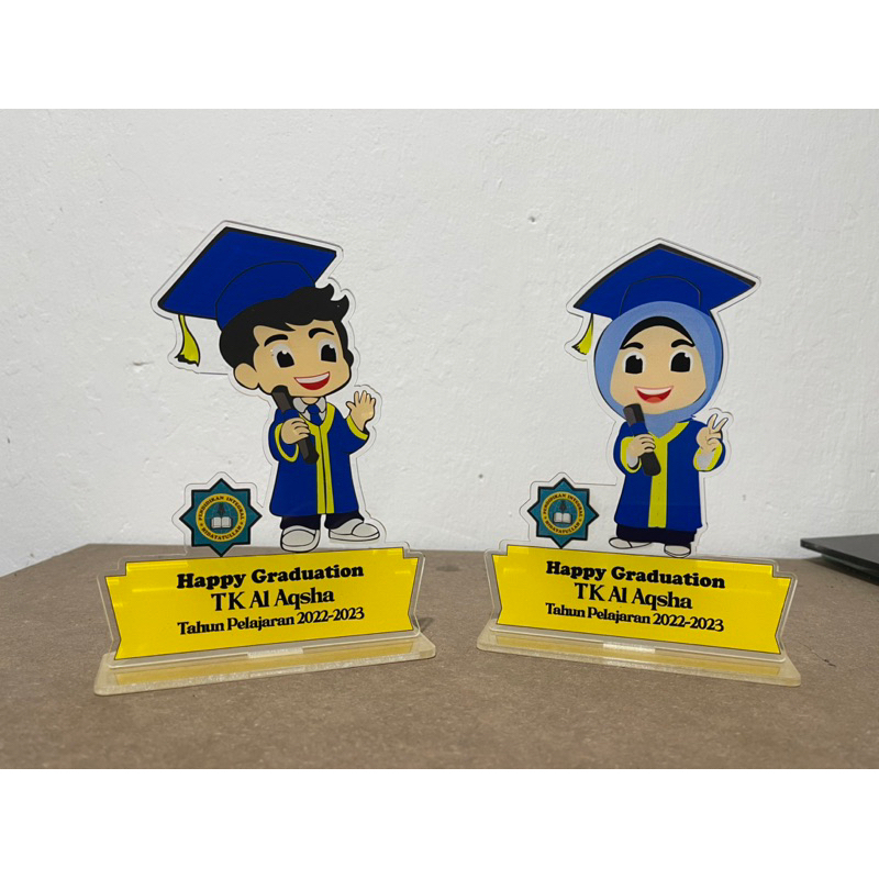 Plakat Wisuda TK Piala Wisuda Paud Plakat Paud Piala Wisuda TK Akrilik