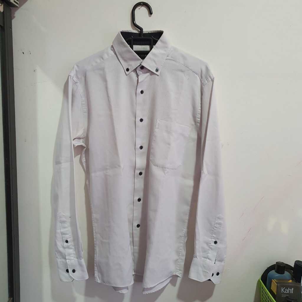 Kemeja Kerja Formal Pria Putih Aaron Gale Slim Fit Size 15 Kondisi 90%