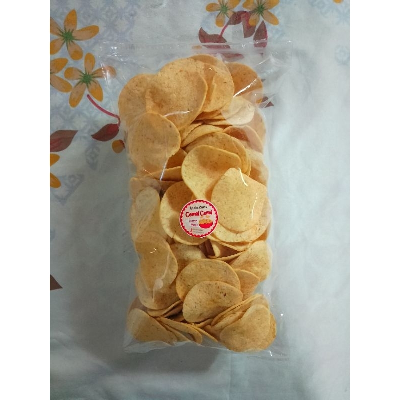 

Kripik tempe menjes