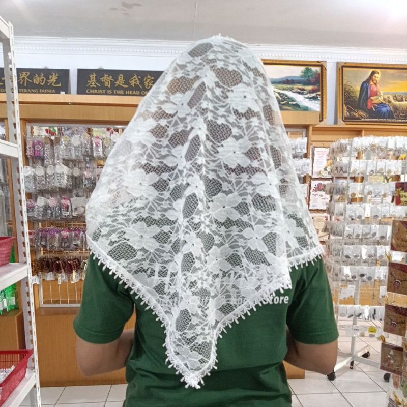 Kain Mantila Putih - kerudung Katolik