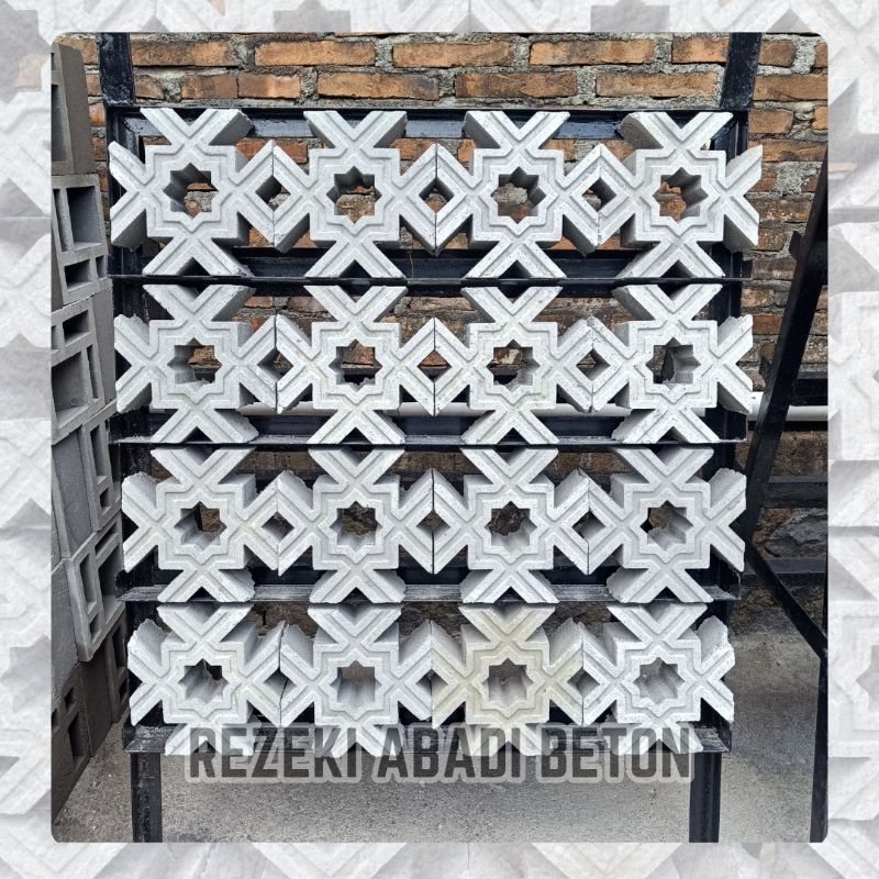 Roster Beton Minimalis, Angin-Angin Rumah Minimalis Motif Kerawangan Ukuran 20x20 cm