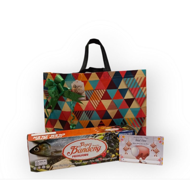 

Parcel , Hampers (Hari Raya, Ultah, Sakit dll) Pepes Bandeng Pringsewu